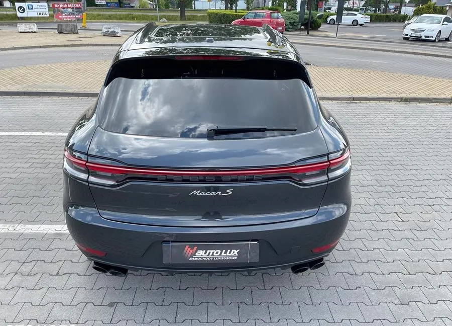 Porsche Macan cena 259800 przebieg: 8940, rok produkcji 2021 z Gliwice małe 667